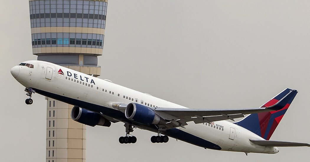 Delta will require that new employees be vaccinated.